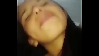 इंडियन लड़की लंड पर जोर जोर से उछलते हुए