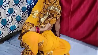 देवर भाभी का रात का प्यार भाभी अपने कमरे में देवर से गाड़ में उंगली करवाते हुए चूत का सारा पानी निकाल